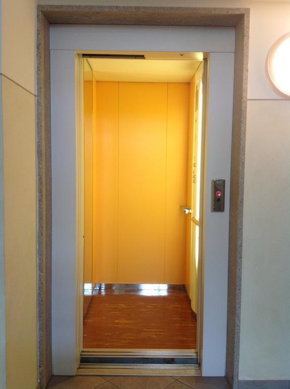 B&B Crispi Trieszt Kültér fotó