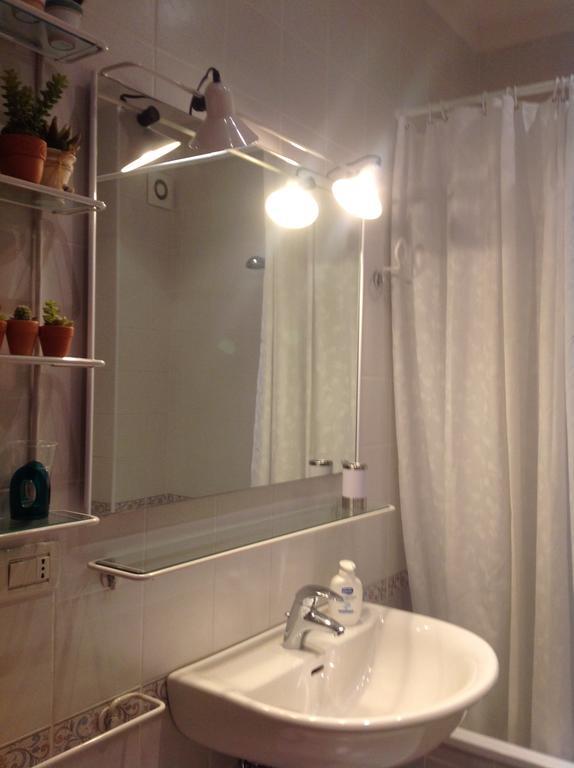B&B Crispi Trieszt Szoba fotó