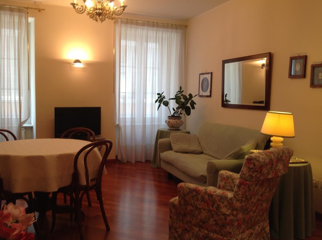 B&B Crispi Trieszt Szoba fotó