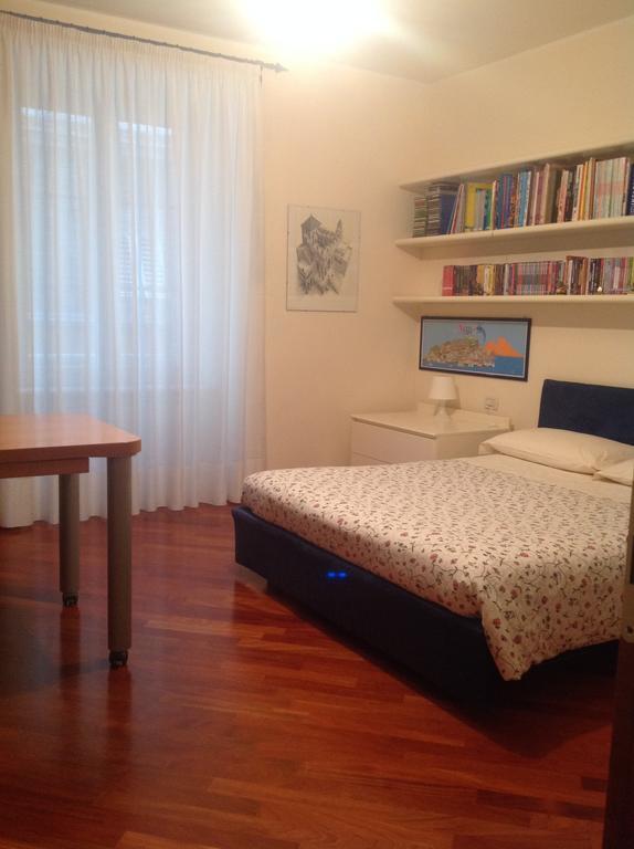B&B Crispi Trieszt Szoba fotó
